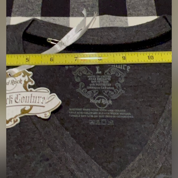 NWT WOMEN’S HARD ROCK COUTURE ROME T-SHIRT. - Picture 8 of 12